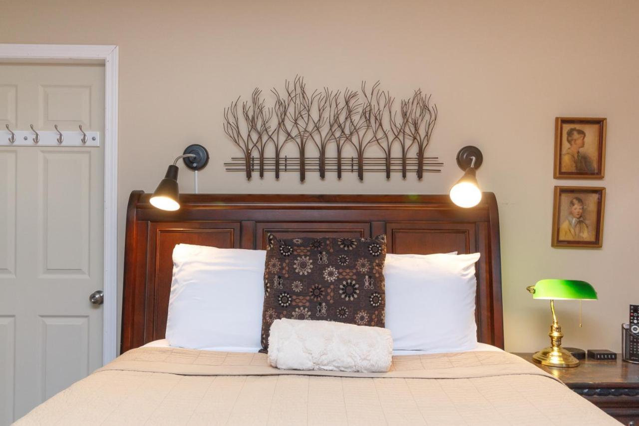 Coles Bay Vacation Retreat Villa North Saanich Bagian luar foto
