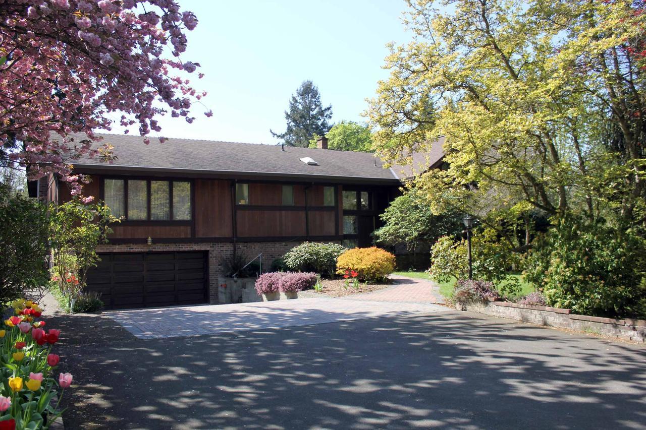 Coles Bay Vacation Retreat Villa North Saanich Bagian luar foto
