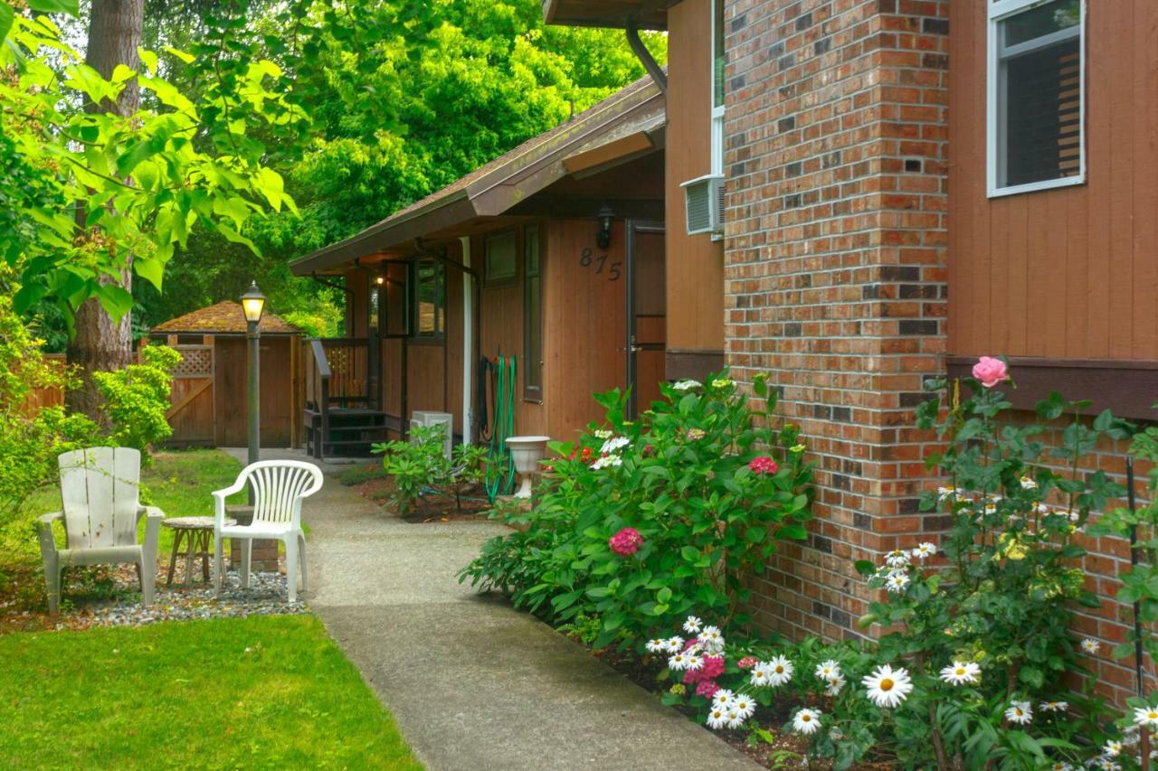Coles Bay Vacation Retreat Villa North Saanich Bagian luar foto